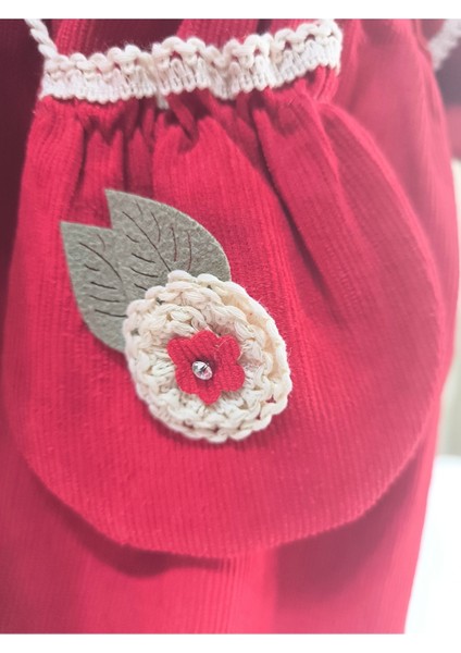 Uzun Kollu Dantel Detaylı Vintage Fitilli Kadife Çantalı Kız Çocuk Elbisesi