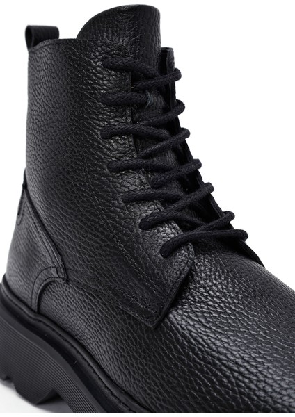 Erkek Siyah Fermuarlı Kalın Tabanlı Deri Bot 25WFD6857FT