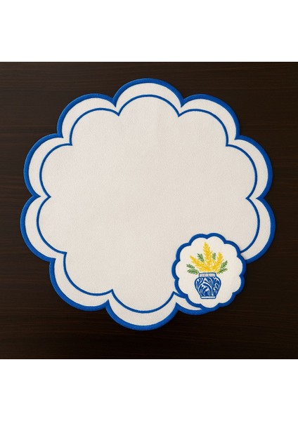 Mimoza Model Üzeri Çiçek Nakışlı Amerikan Servis + Servis Peçetesi + Kokteyl Peçete 18'li Set modelleri