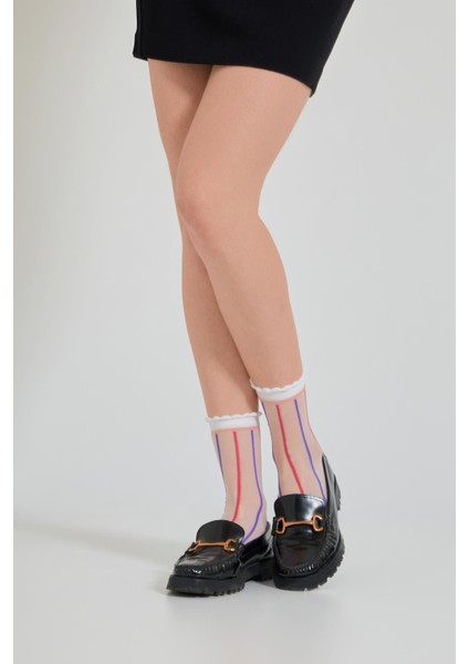 Kadın Dik Renkli Çizgili İnce Soket Çorap Beyaz fırsatları