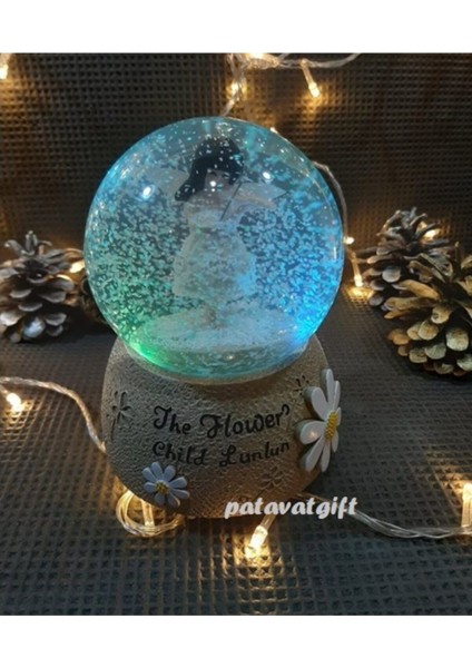 Keman Çalan Papatyalı Kız Püskürtmeli & Işıklı & Müzikli Kar Küresi modelleri