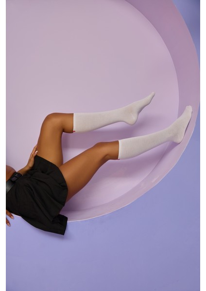 Kadın Beyaz Renkli Famliy Basic Dizaltı Çorap