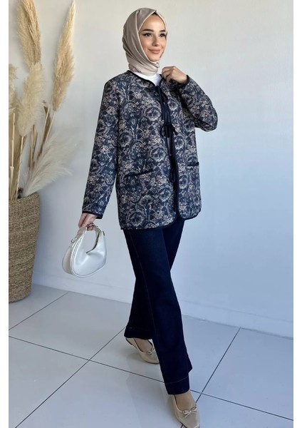 Ön Bağlamalı Kapitoneli Desenli Tesettür Ceket P-00018988 fiyatları