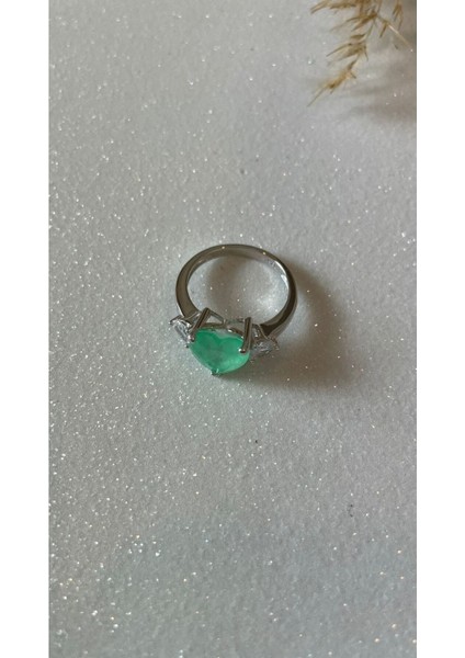 Beyaz Altın Kaplama Su Yeşili Paraiba Taşlı Kalp Montür Yüzük 925 Ayar Gümüş Yüksek Kalite Üretim indirimleri