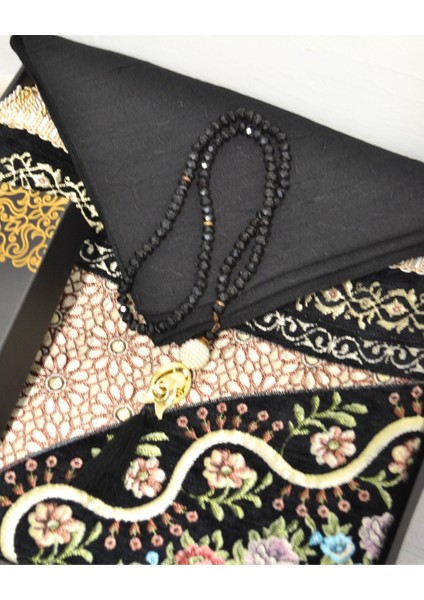 Çeyizlik Hediyelik Seccade Eşarp Tesbih Set – Kadife Astarlı Seccade, Eşarp, Kristal Tesbih Kutulu Lüks Hediye Seti modelleri