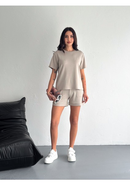 Şortlu Takım Modal Kumaş /şortlu Takım Tavşan Nakışlı Günlük Kullanıma Uygun fiyatları