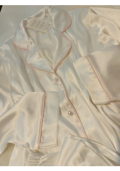 Saten Pijama Takımı fırsatları