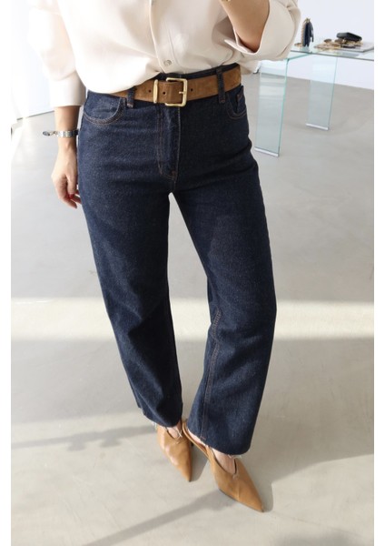 Paçası Lazer Kesimli Straight Fit Jean indirimleri