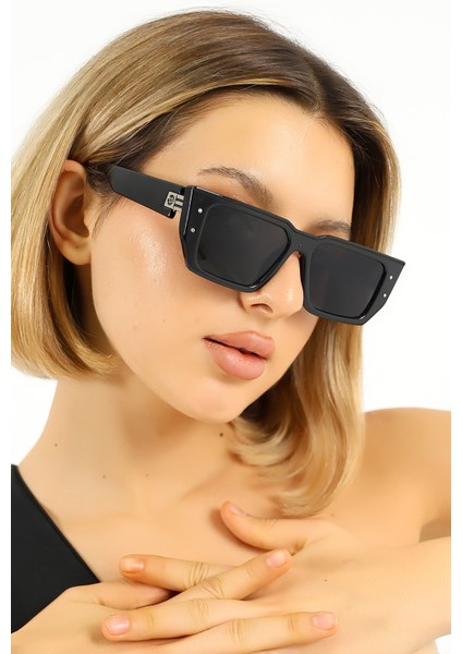 Kadın Geometrik Siyah UV400 Güneş Gözlüğü WP25-26 C2 fiyatları