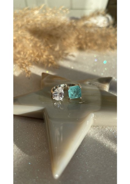 Rodyum Kaplama Mavi Yeşil Paraiba Taşlı Kare ve Beyaz Damla Ayarlanabilir 925 Ayar Yüzük