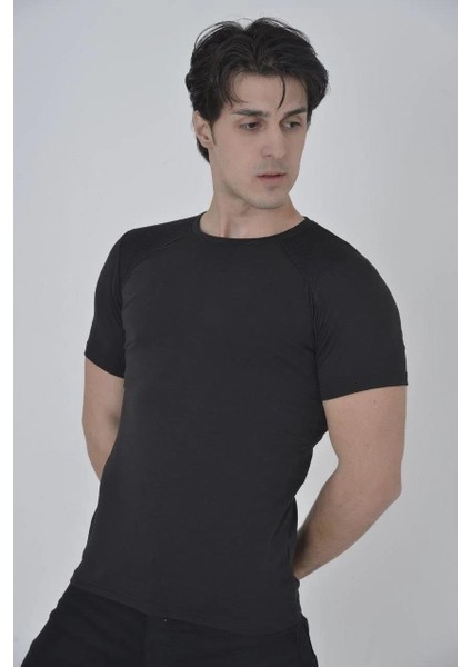 Erkek Omuz Fileli Slim Fit T-Shirt - Siyah fiyatları
