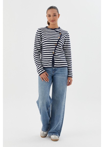 Çizgili Asimetrik Kesim Hırka Lacı fırsatları