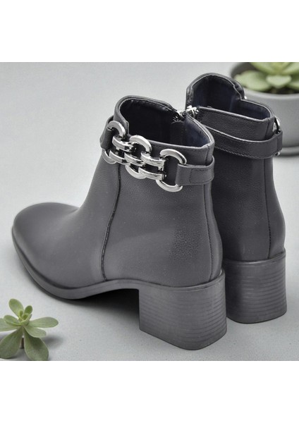 6597 Günlük Fermuarlı Kadın Topuklu Bot Ayakkabı Siyah Klasik Kısa Topuklu Bot fırsatları