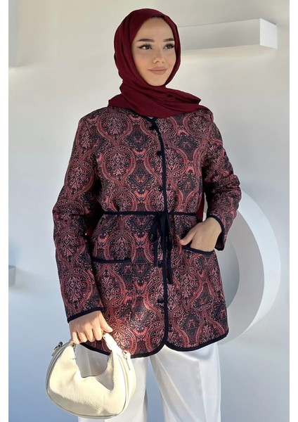 Ön Düğmeli Etnik Desen Kapitoneli Tesettür Ceket P-00018949 fiyatları