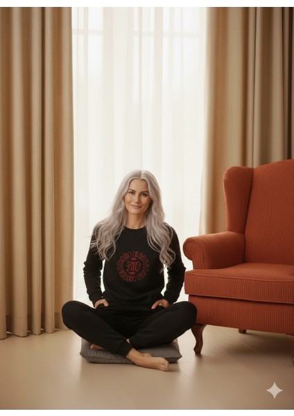 Kışlık Polar Kumaş Uzun Kol Kadın Pijama Takımı