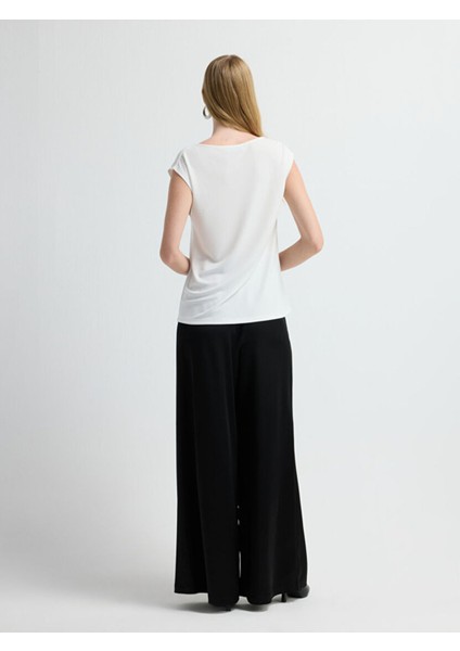 Degaje Yaka Örme Bluz Kemik 11544471001 indirimleri