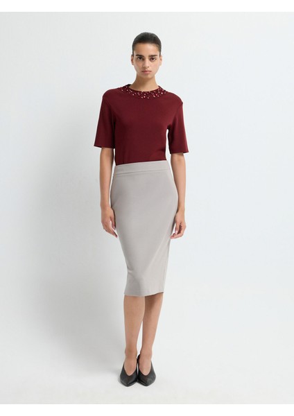 Arkadan Fermuarlı Kalem Etek Gri 12709135116 modelleri