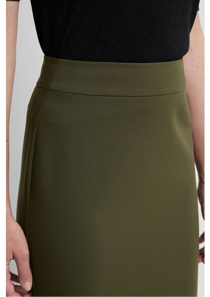 Arkadan Fermuarlı Kalem Etek Haki 12709135117 indirimleri