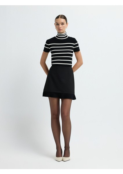 Pilise Detaylı Mini Etek Siyah 12742940005