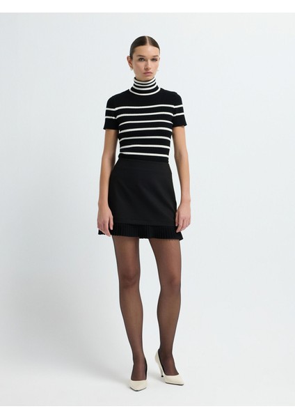 Pilise Detaylı Mini Etek Siyah 12742940005 indirimleri