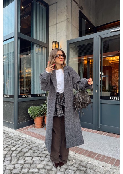 Antrasit Yün Dokulu Astarlı Düğmeli Kaban