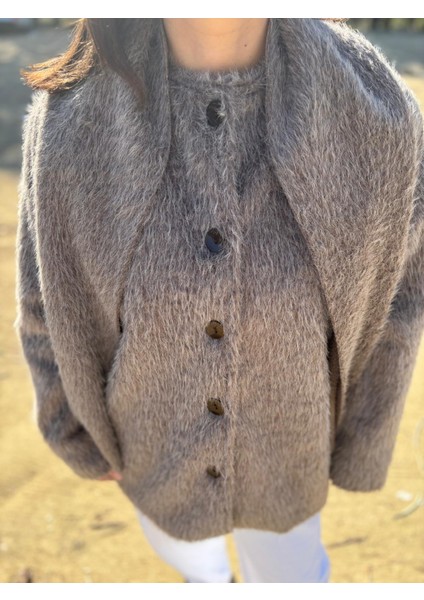 Kahverengi Kürk Atkılı Ceket