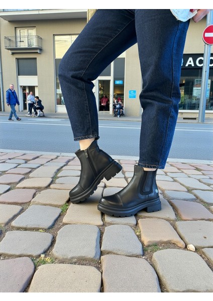 D25KB-1660 Siyah Hakiki Deri Tam Ortopedik Günlük Kadın Bot modelleri