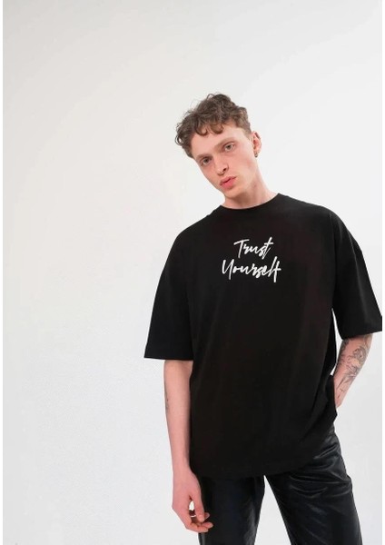 Unisex Bisiklet Yaka Baskılı Oversize T-Shirt - Siyah