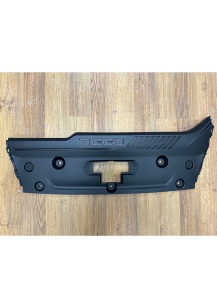 Chery Tiggo 8 Pro Ön Panjur Üst Bakalit 2022-2024 609000939AA