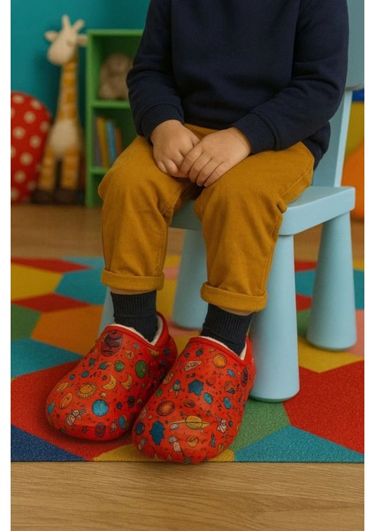 Peluş Içi Yünlü Kışlık Panduf Kırmızı Gezegen Desenli Çocuk Ev Terliği fiyatları