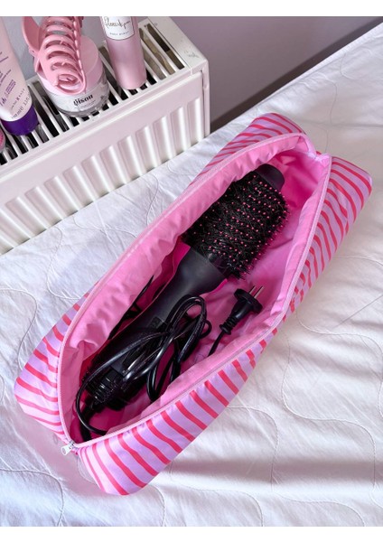Pembe Çizgili Seyahat Çantası Sıvı Geçirmez Oval Tasarım 39x15 cm Saç Aletleri İçin modelleri
