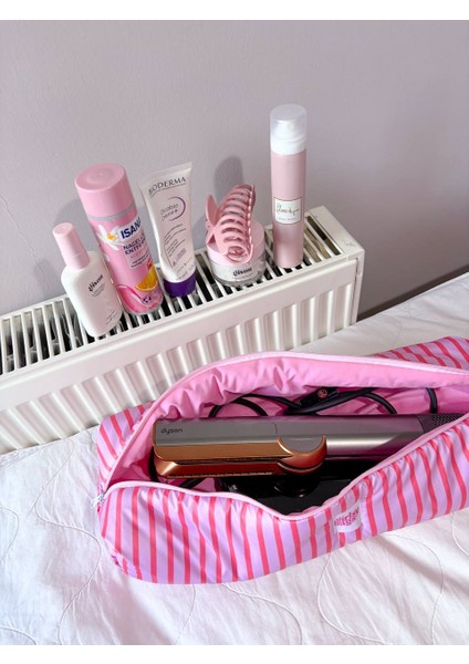 Pembe Çizgili Seyahat Çantası Sıvı Geçirmez Oval Tasarım 39x15 cm Saç Aletleri İçin indirimleri