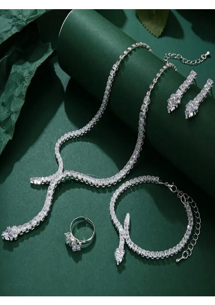Gümüş Kaplama Zirkon Taşlı Yılan Figürlü Düğün Takı Seti modelleri