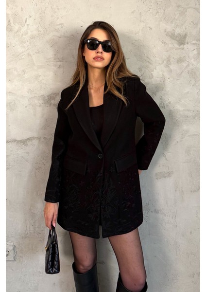 Kadın Nakışlı Kaşe Kaban fiyatları