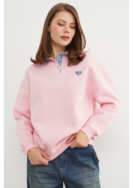 3 Iplik Kalp Nakışlı Polo Yaka Denim Detaylı Sweatshirt fiyatları