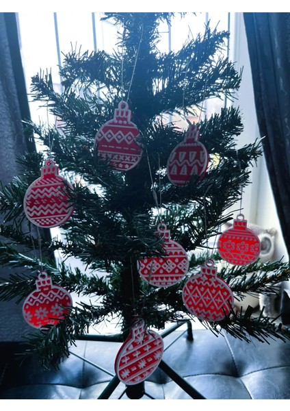 Winter Joy Set | 8’li Kırmızı-Beyaz Yılbaşı Süs Topu Seti fiyatları