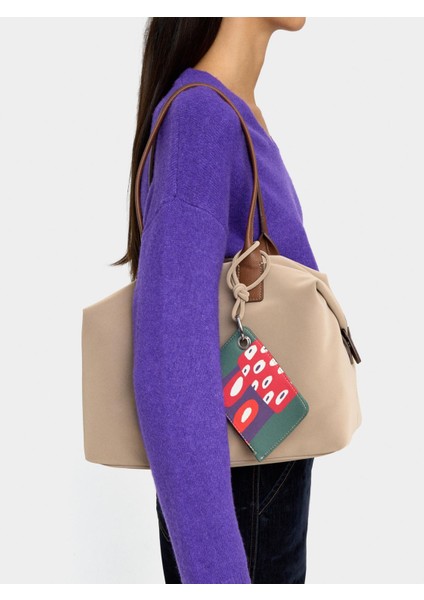 Yumuşak Dokulu ve Charm'lı Shopper Çanta fiyatları