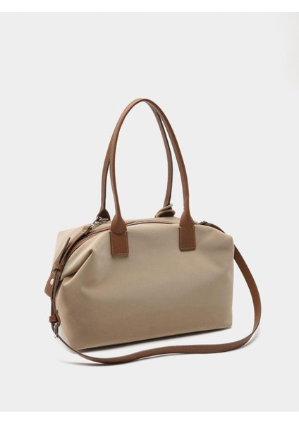 Yumuşak Dokulu ve Charm'lı Shopper Çanta fırsatları