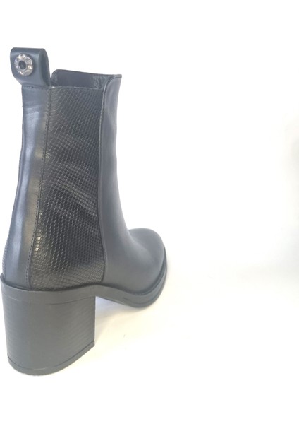 Kadın Hakiki Deri 7.5 cm Topuklu El Yapımı Günlük Şık Bot fiyatları