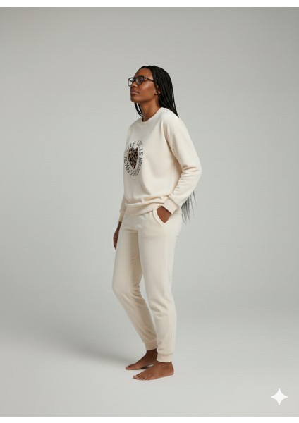 Kışlık Polar Kumaş Uzun Kol Kadın Pijama Takımı fiyatları