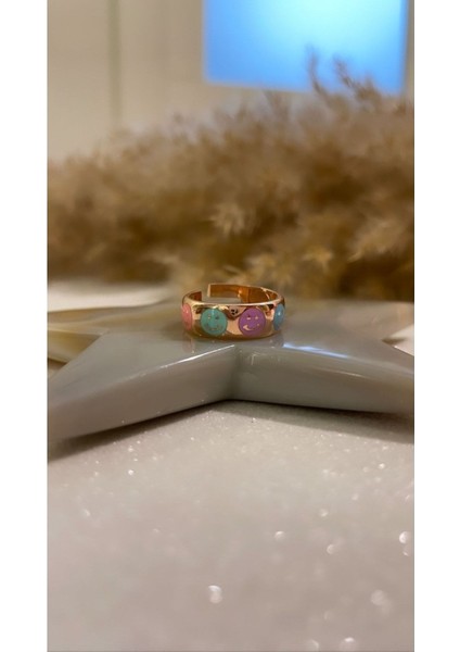 Ayarlanabilir Renkli Mineli Gülen Yüz Figürlü Yüzük