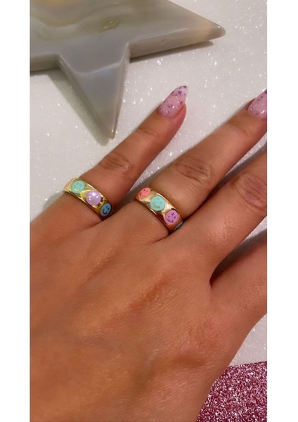 Ayarlanabilir Renkli Mineli Gülen Yüz Figürlü Yüzük fiyatları