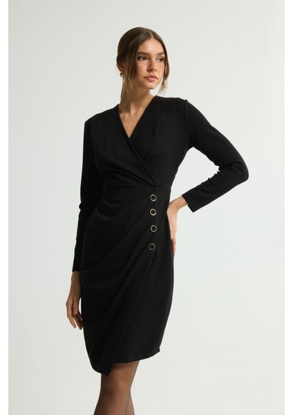 V Yaka Drapeli Önü Düğmeli Elbise Siyah 124L9680000 fırsatları