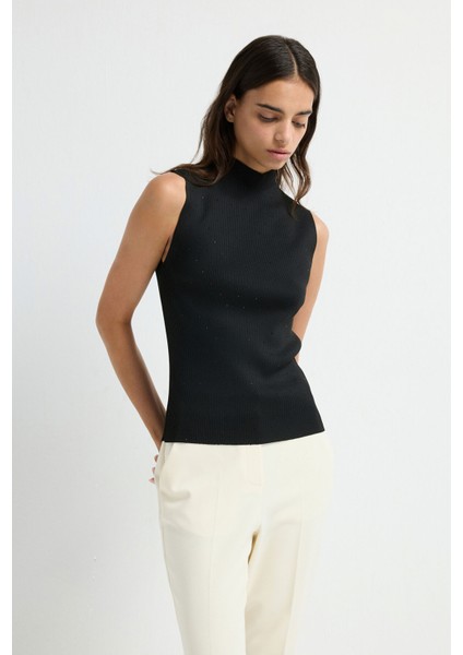 Taşlı Boğazlı Kolsuz Triko Bluz Siyah 11544473001 fırsatları