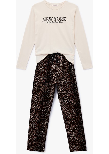 Pamuklu Baskı Detaylı Pijama Takımı fırsatları