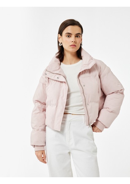 Dik Yaka Uzun Kollu Su Itici Crop Şişme Mont