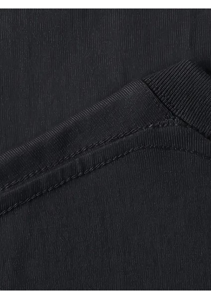 Pembe Panter Baskılı Erkek Oversize Günlük Kısa Kollu Tişört Ilkbahar ve Yaz Için Mükemmeldir - Siyah modelleri