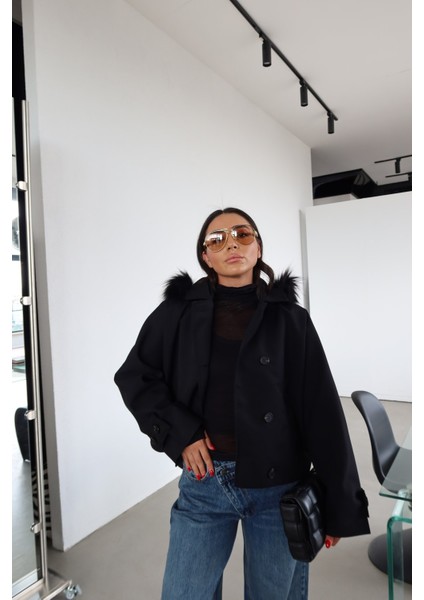 Oversize Kapişonlu Crop Ceket fırsatları