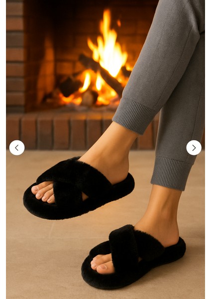 Kadın Peluş Ev Terliği – Şömine Serisi, Çapraz Bantlı, Ultra Yumuşak Konfor Taban