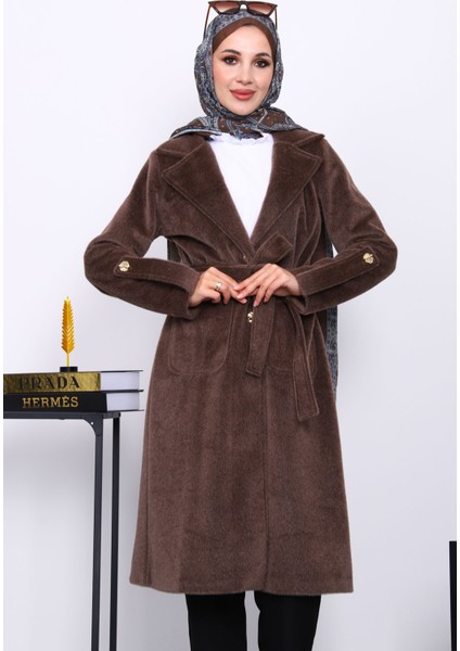 Kahverengi Kruvaze Yaka Kol Apoletli Angora Kaban modelleri